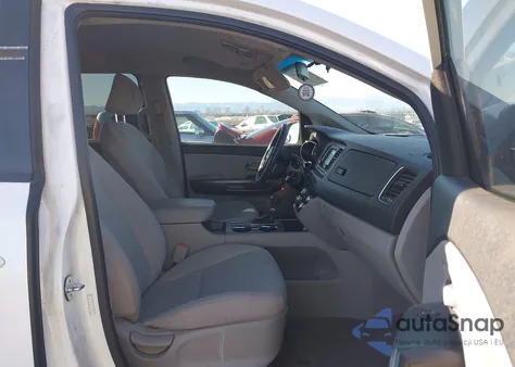 2019 Kia Sedona Lx из США, поврежденный, VIN KNDMB5C12K6569509